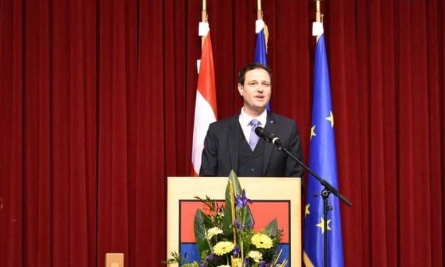 Markus Sauer ist der „oberste Schiedsrichter“ im Bezirk Wiener Neustadt