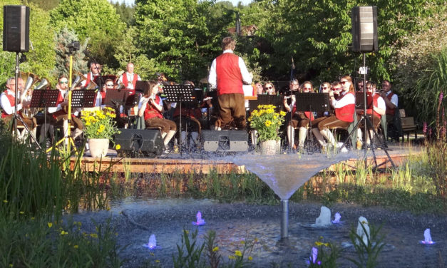 Vollmondkonzert im Paradiesgart’l