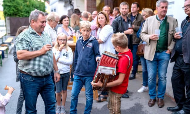 Bürgermeister-Grillabend am Bauernhof