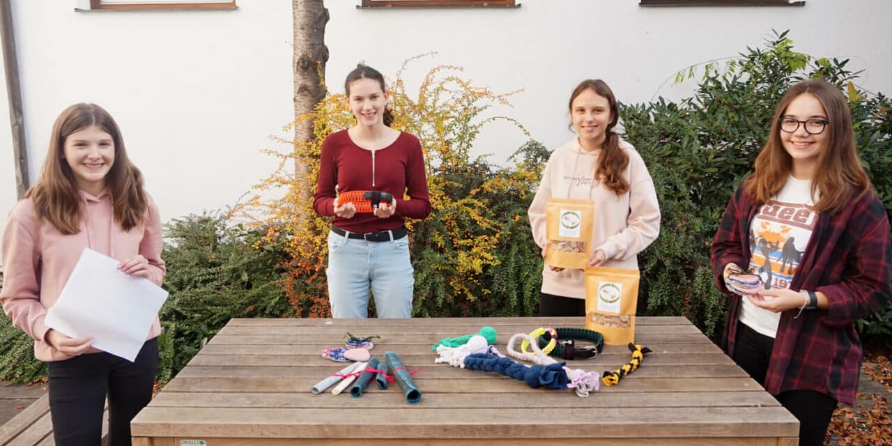 „Recycling Queens“ gründen Juniorfirma