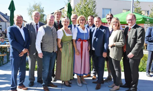 Lanzenkirchen: Hauptplatz offiziell eröffnet