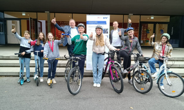 AQUILA-Preis für „SchulGehBus“-Projekt