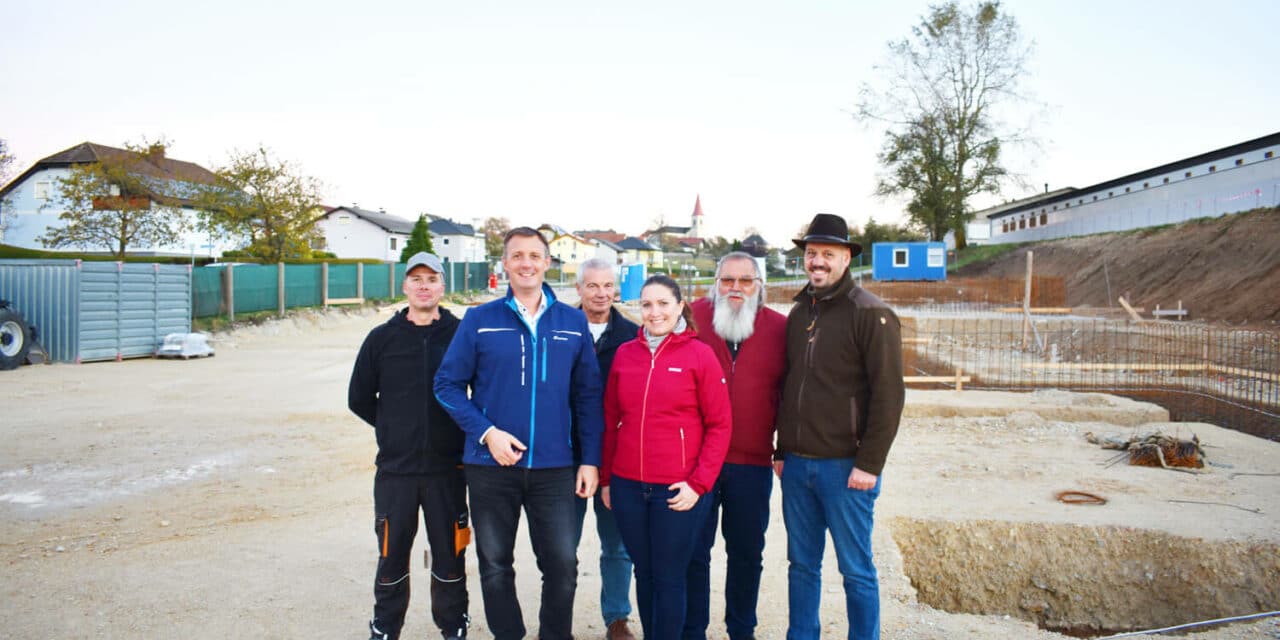 Baustellen im Dreierpack in Hochwolkersdorf