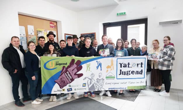 Jugendlicher Einsatz für die Gemeinschaft