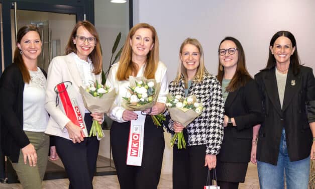 Premiere: Frauen sprachen über Finanzen
