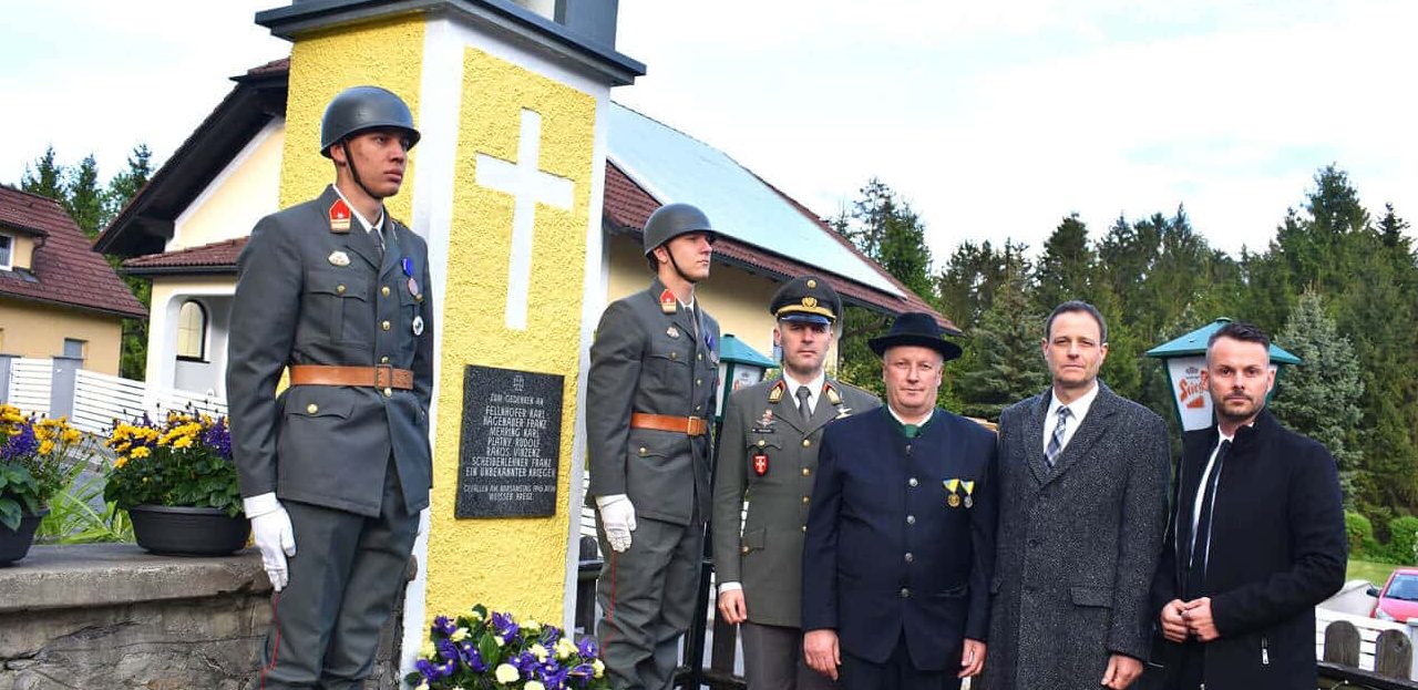 Rückblick und Gedenken am Weißen Kreuz