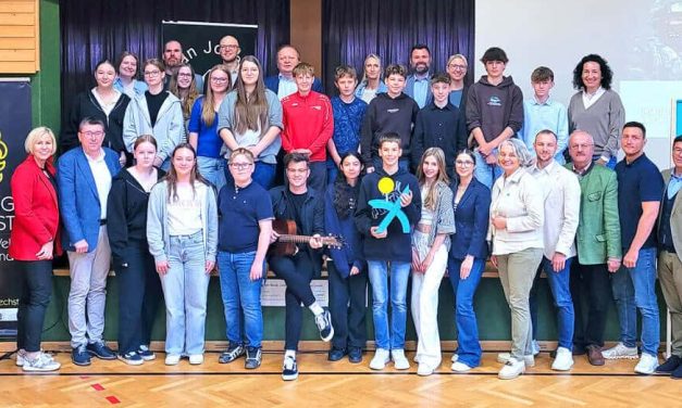 Schüler gestalten die Demokratie