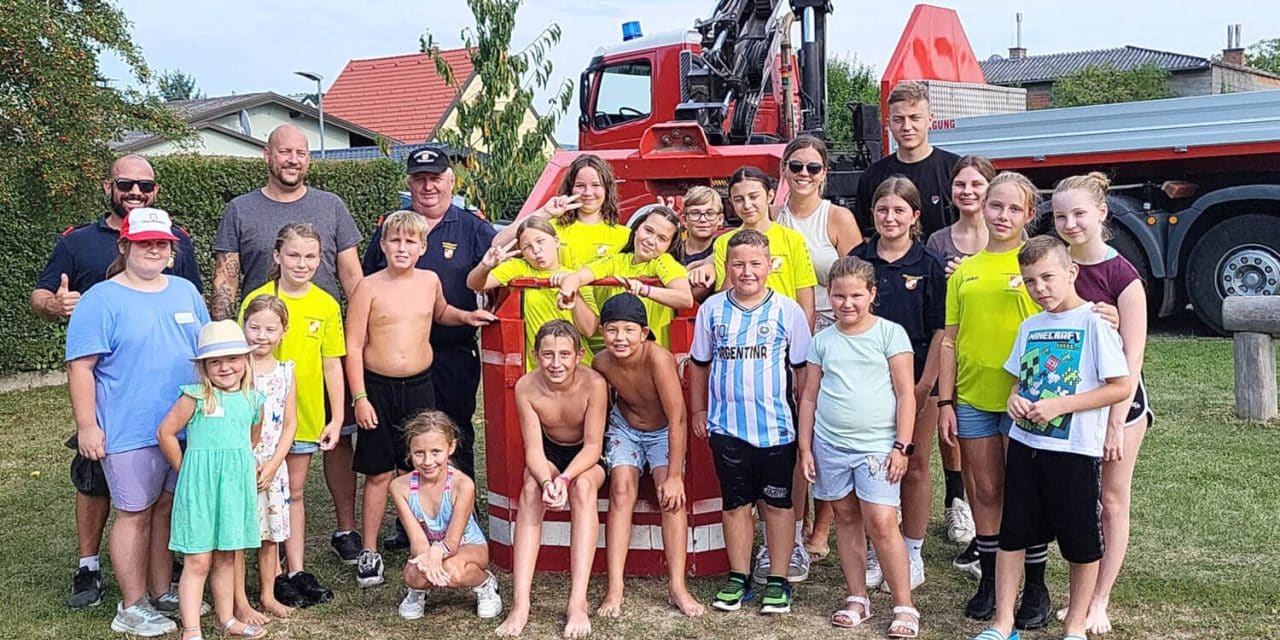 Abenteuer, Spielen und Entdecken im Sommer