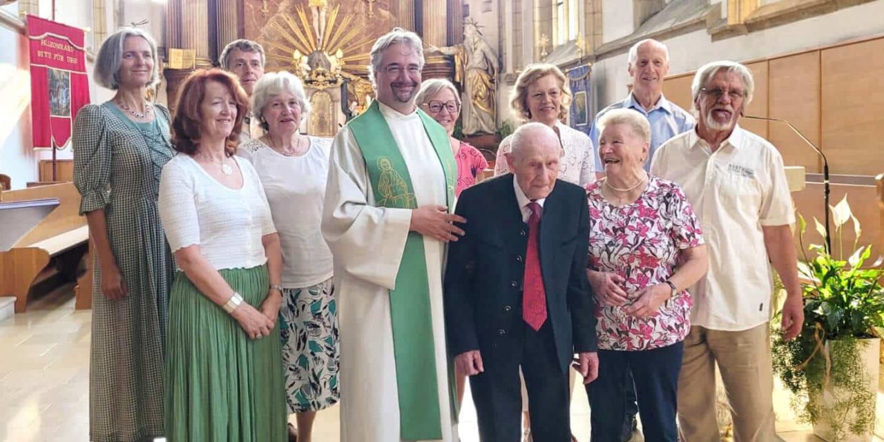 Stubenmusi Kirchschlag: Überraschung zum 100. Geburtstag