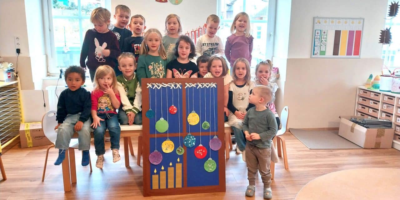 Ein ganzer Ort im kreativen Advent-Einsatz