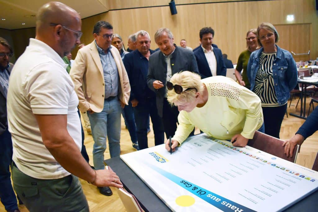 Start für erste „Raus aus Öl und Gas“-Region 1 Raus aus Oel3