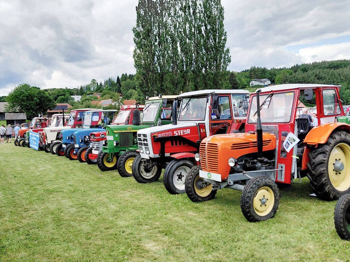 Bubendorf: Oldtimer und ein neues Buch 2 oldtimer20260607 113248 edited