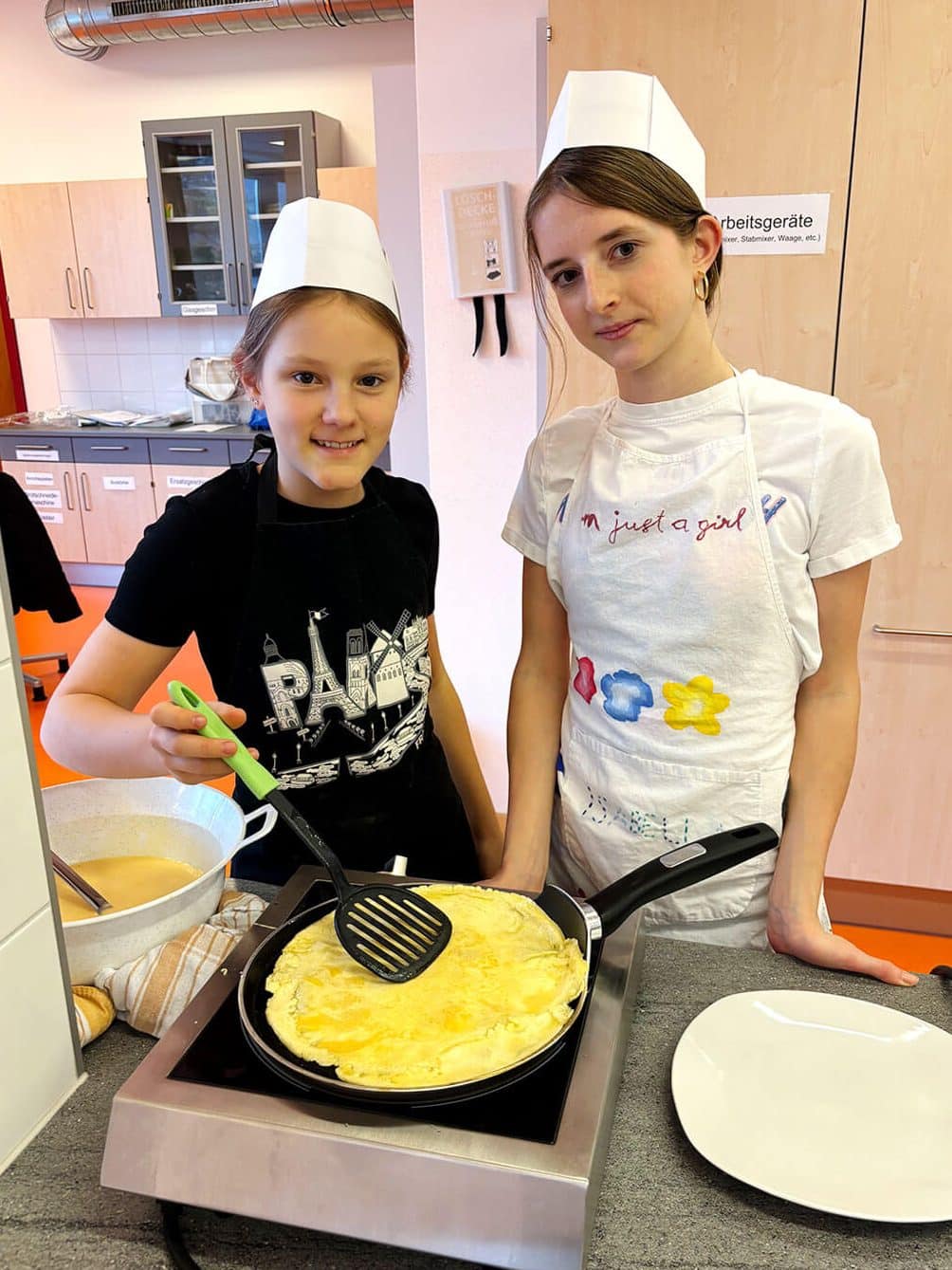 Talent School – Rückblick Schuljahr 2025/26 5 MS Krumbach Kochnachmittag Vivea Hotels edited