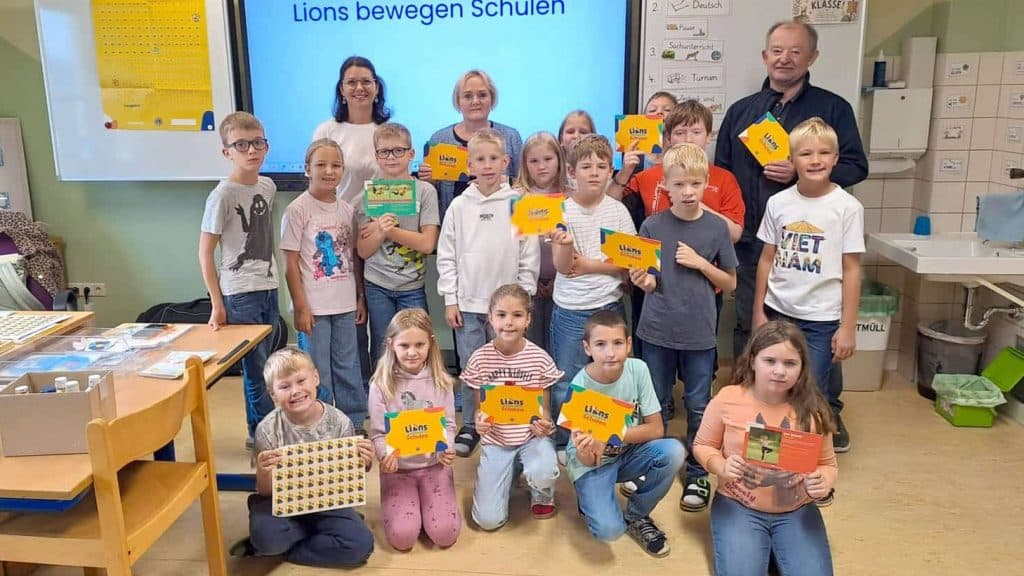 Lions bewegen regionale Schulen 1 Lions Schulen edited